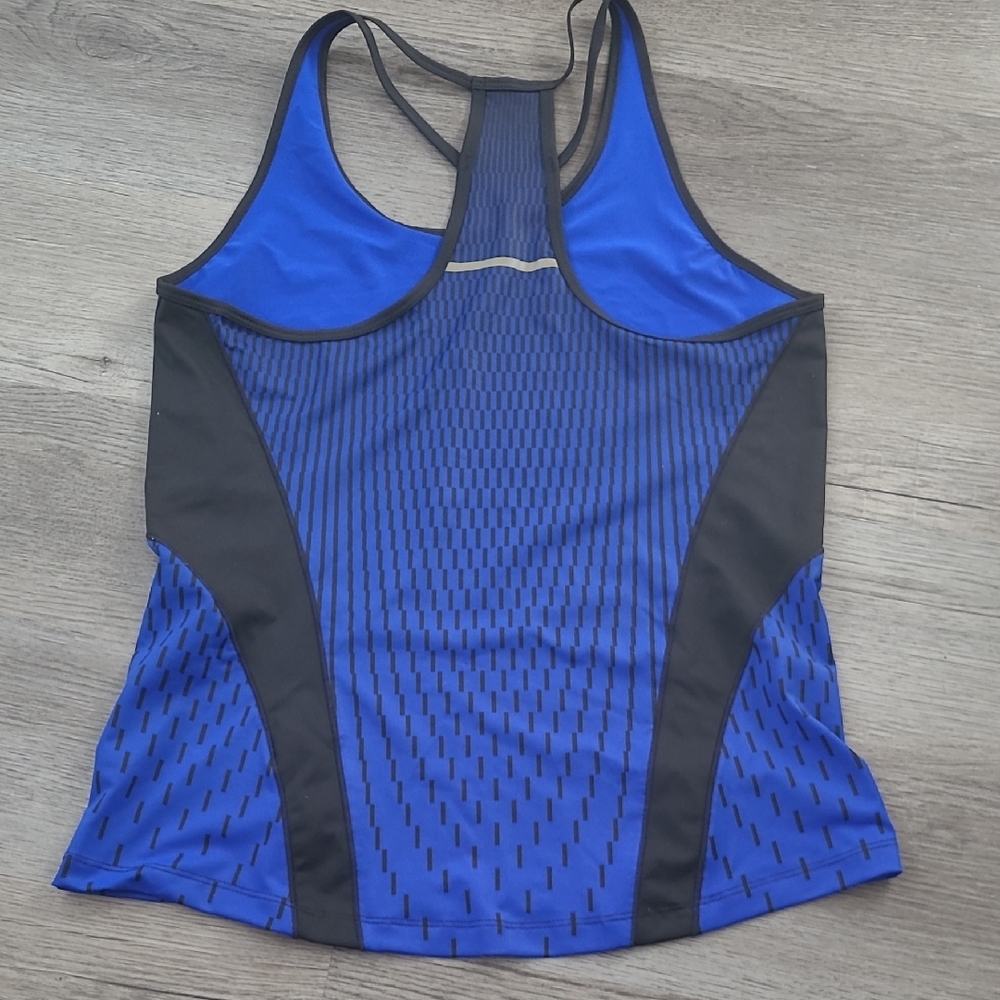 Hyba Blue and Black Tank Top Size Medium - Picture 4 of 7